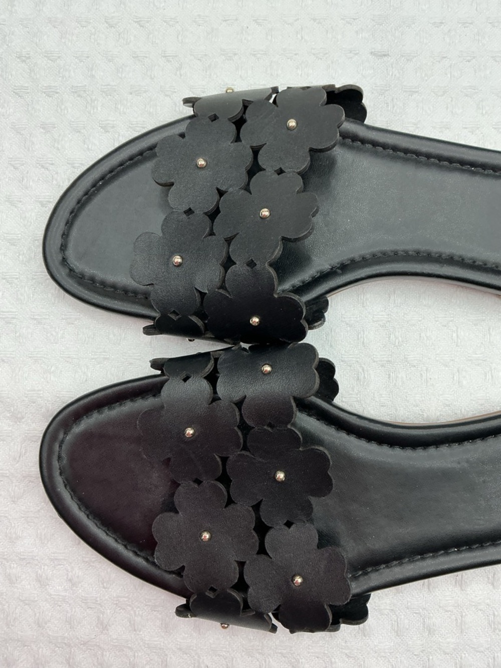 kate spade Black Floral Appliqué Slide Sandals - Picture 3 of 7